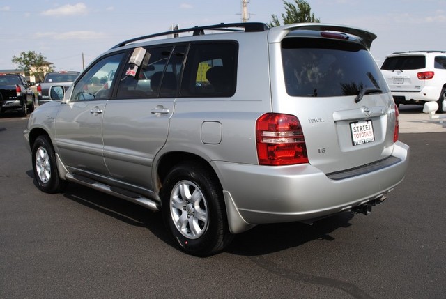 Toyota Highlander 2002 photo 3