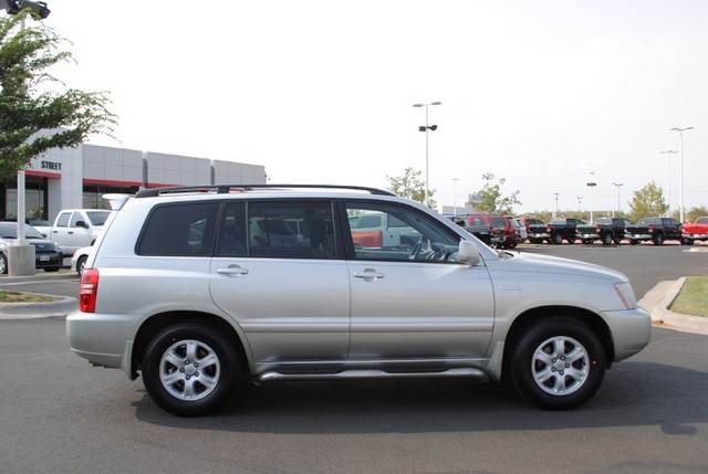 Toyota Highlander 2002 photo 5