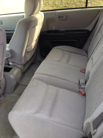 Toyota Highlander 4dr 1500 4WD SLT 4x4 SUV SUV