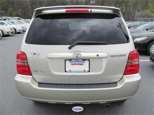 Toyota Highlander 2002 photo 3