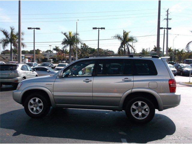 Toyota Highlander 2002 photo 2