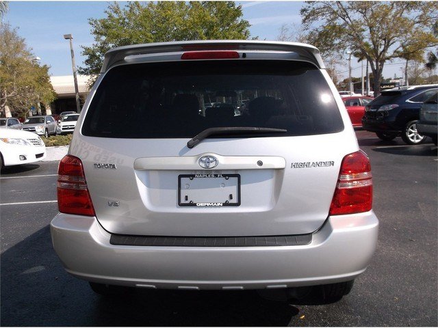 Toyota Highlander 2002 photo 3