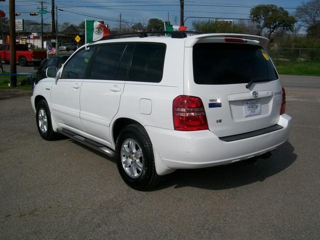 Toyota Highlander 2002 photo 3