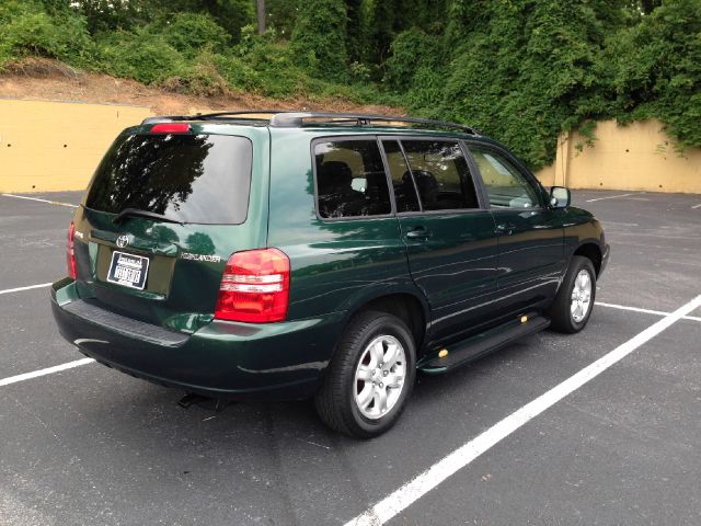 Toyota Highlander 2003 photo 11