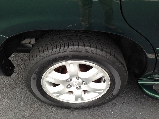 Toyota Highlander 2003 photo 16