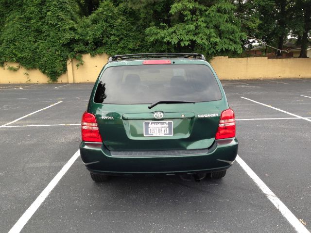 Toyota Highlander 2003 photo 6
