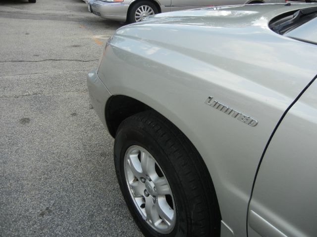 Toyota Highlander 2003 photo 12