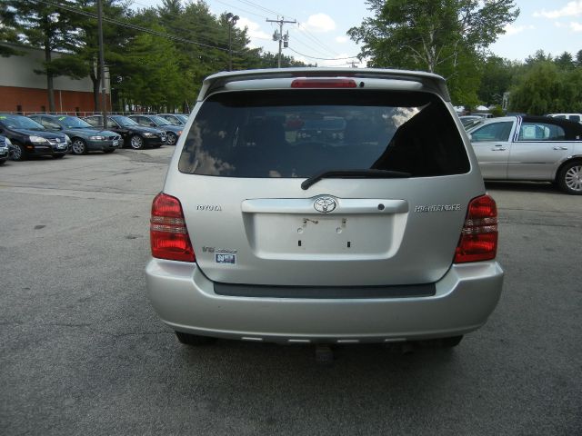 Toyota Highlander 2003 photo 19