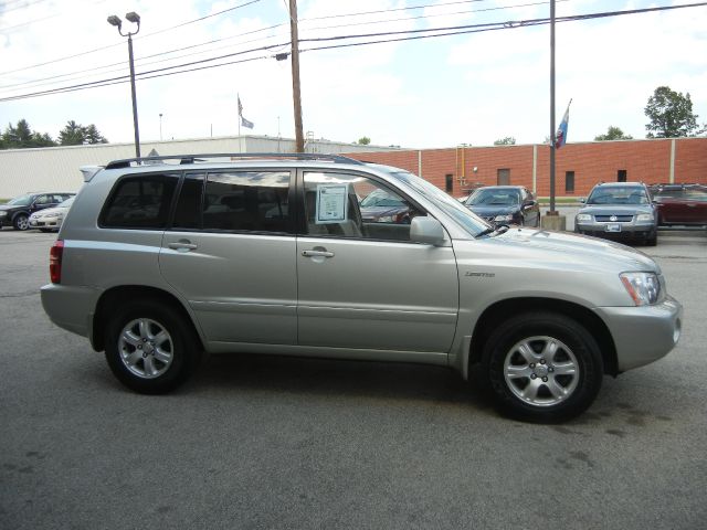 Toyota Highlander 2003 photo 26