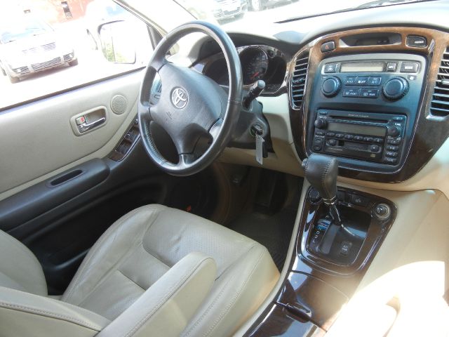 Toyota Highlander 2003 photo 3