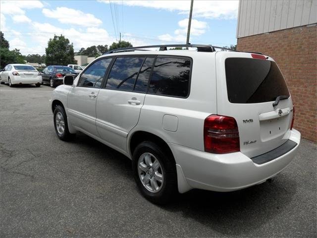 Toyota Highlander 2003 photo 13