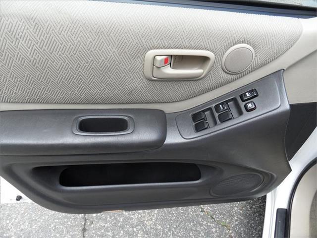 Toyota Highlander 2003 photo 17