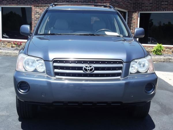 Toyota Highlander 2003 photo 11