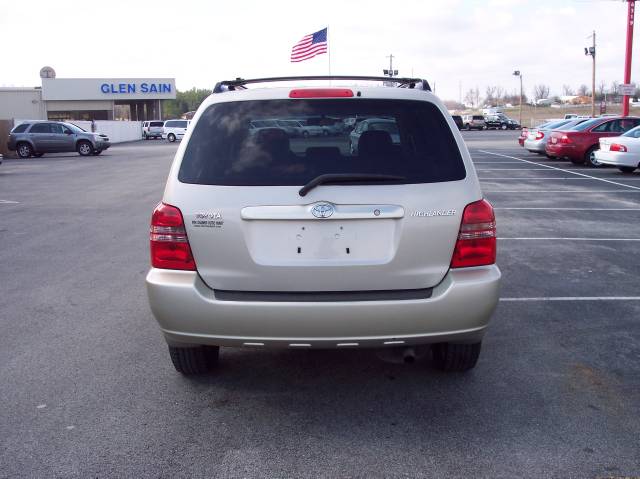 Toyota Highlander 2003 photo 4