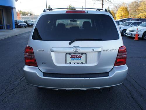 Toyota Highlander 2003 photo 2