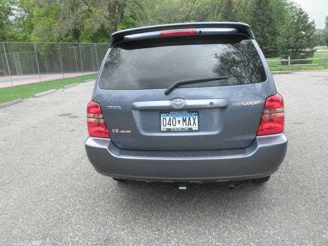 Toyota Highlander 2003 photo 10