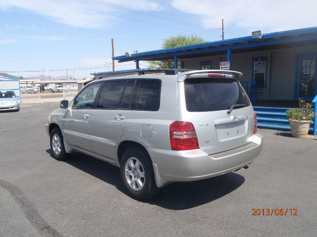 Toyota Highlander 2003 photo 2