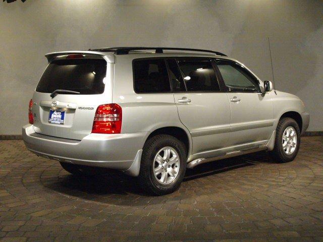 Toyota Highlander 2003 photo 3
