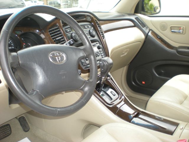 Toyota Highlander 2003 photo 3