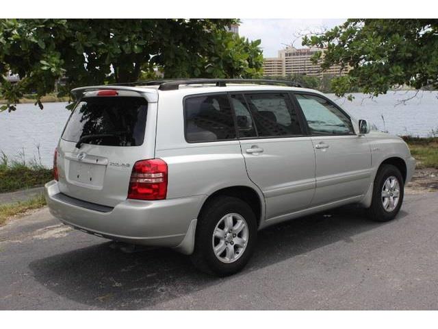Toyota Highlander 2003 photo 4