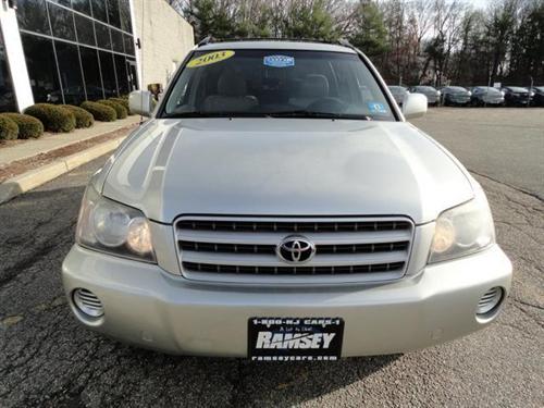 Toyota Highlander 2003 photo 3