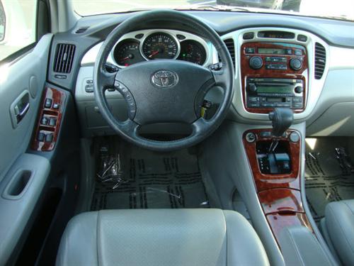 Toyota Highlander 2004 photo 2