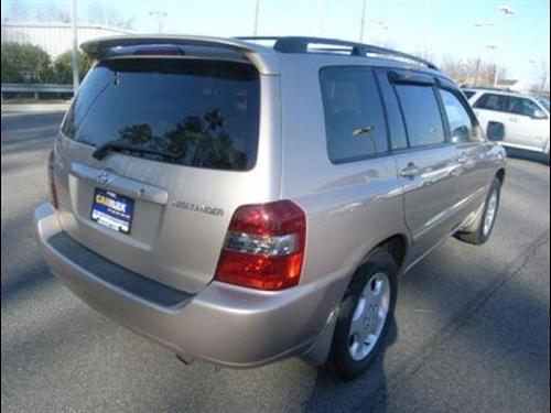 Toyota Highlander 2004 photo 1