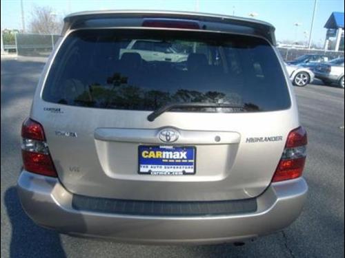 Toyota Highlander 2004 photo 2