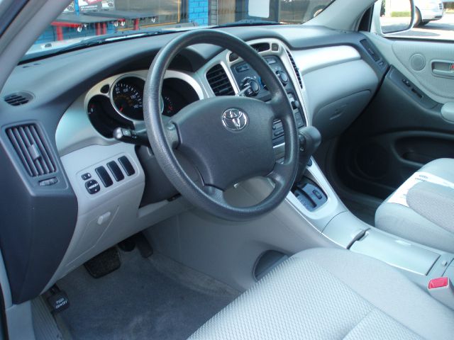 Toyota Highlander 2004 photo 4