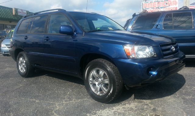 Toyota Highlander 2004 photo 1