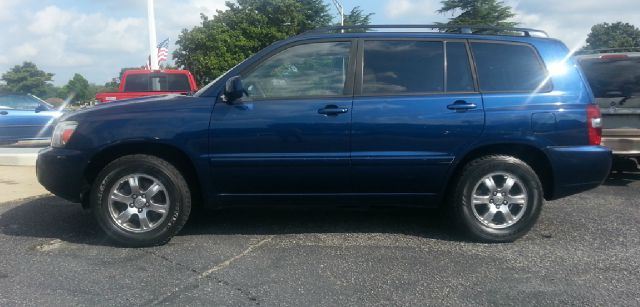 Toyota Highlander 2004 photo 2