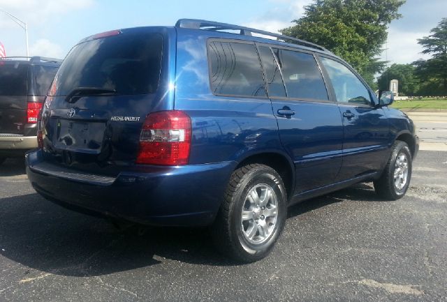 Toyota Highlander 2004 photo 4