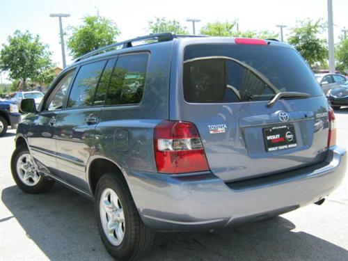 Toyota Highlander 2004 photo 2