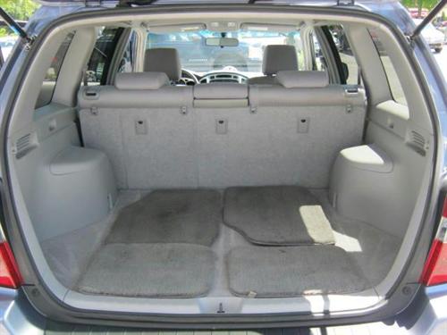 Toyota Highlander 2004 photo 1