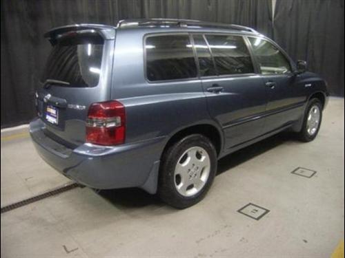 Toyota Highlander 2004 photo 2