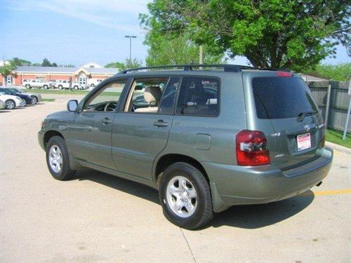 Toyota Highlander 2004 photo 3