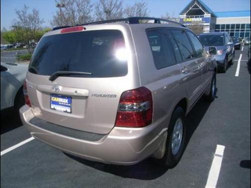 Toyota Highlander 2004 photo 3