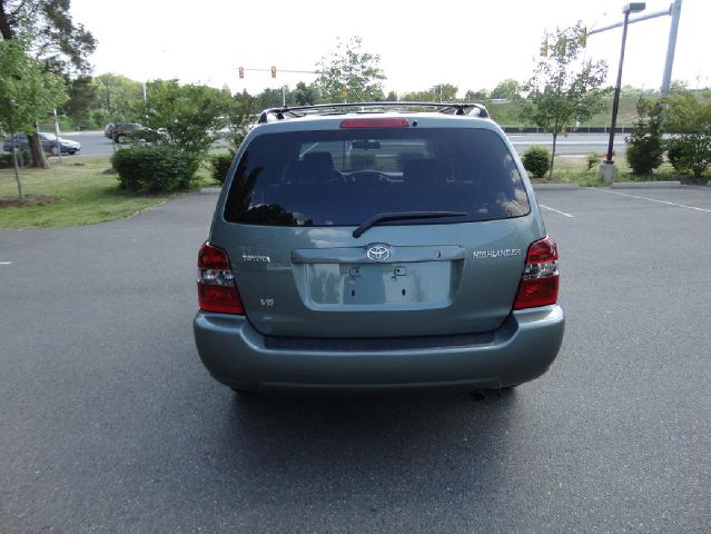 Toyota Highlander 2004 photo 6