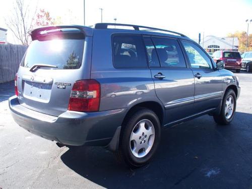 Toyota Highlander 2004 photo 2