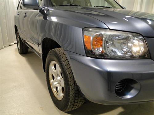 Toyota Highlander 2004 photo 1