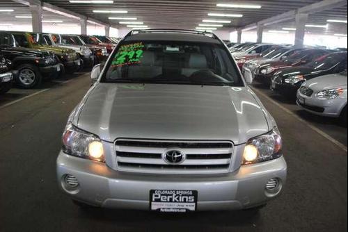 Toyota Highlander 2004 photo 3