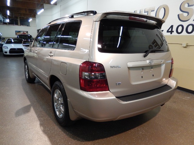 Toyota Highlander 2004 photo 1