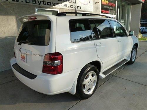 Toyota Highlander 2004 photo 1