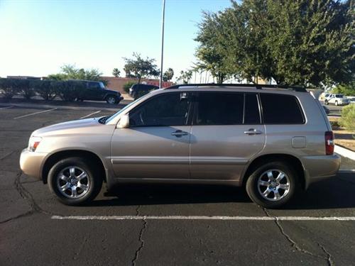 Toyota Highlander 2004 photo 2