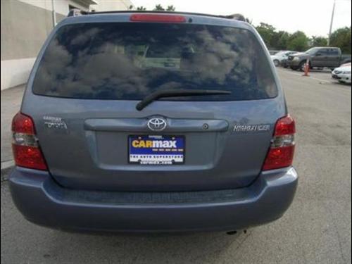 Toyota Highlander 2004 photo 2