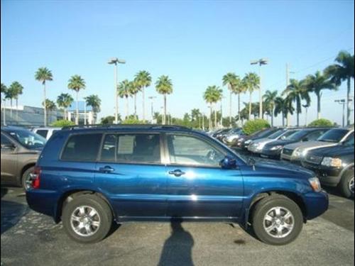 Toyota Highlander 2004 photo 2