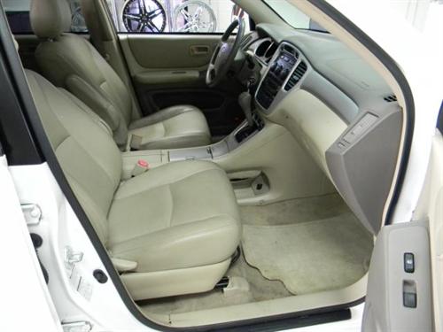 Toyota Highlander 2004 photo 1