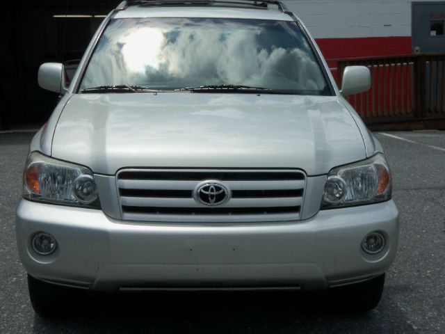 Toyota Highlander 2004 photo 2