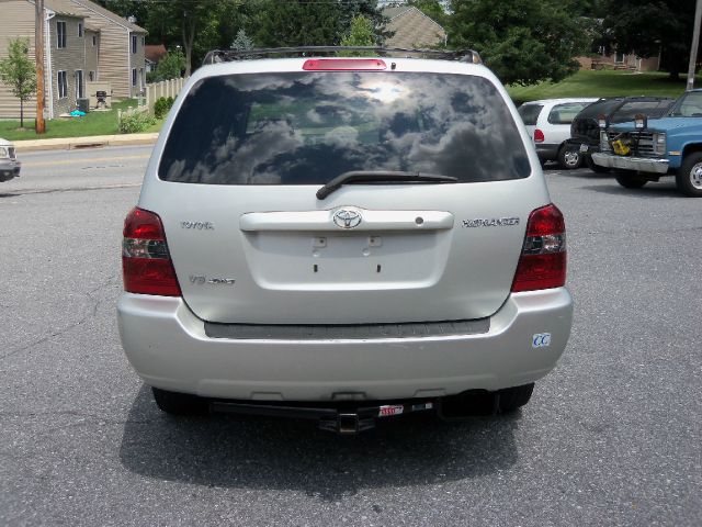 Toyota Highlander 2004 photo 3