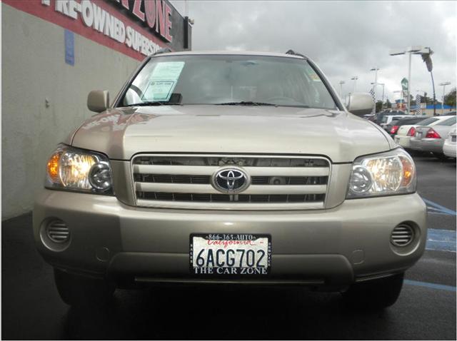 Toyota Highlander 2005 photo 2